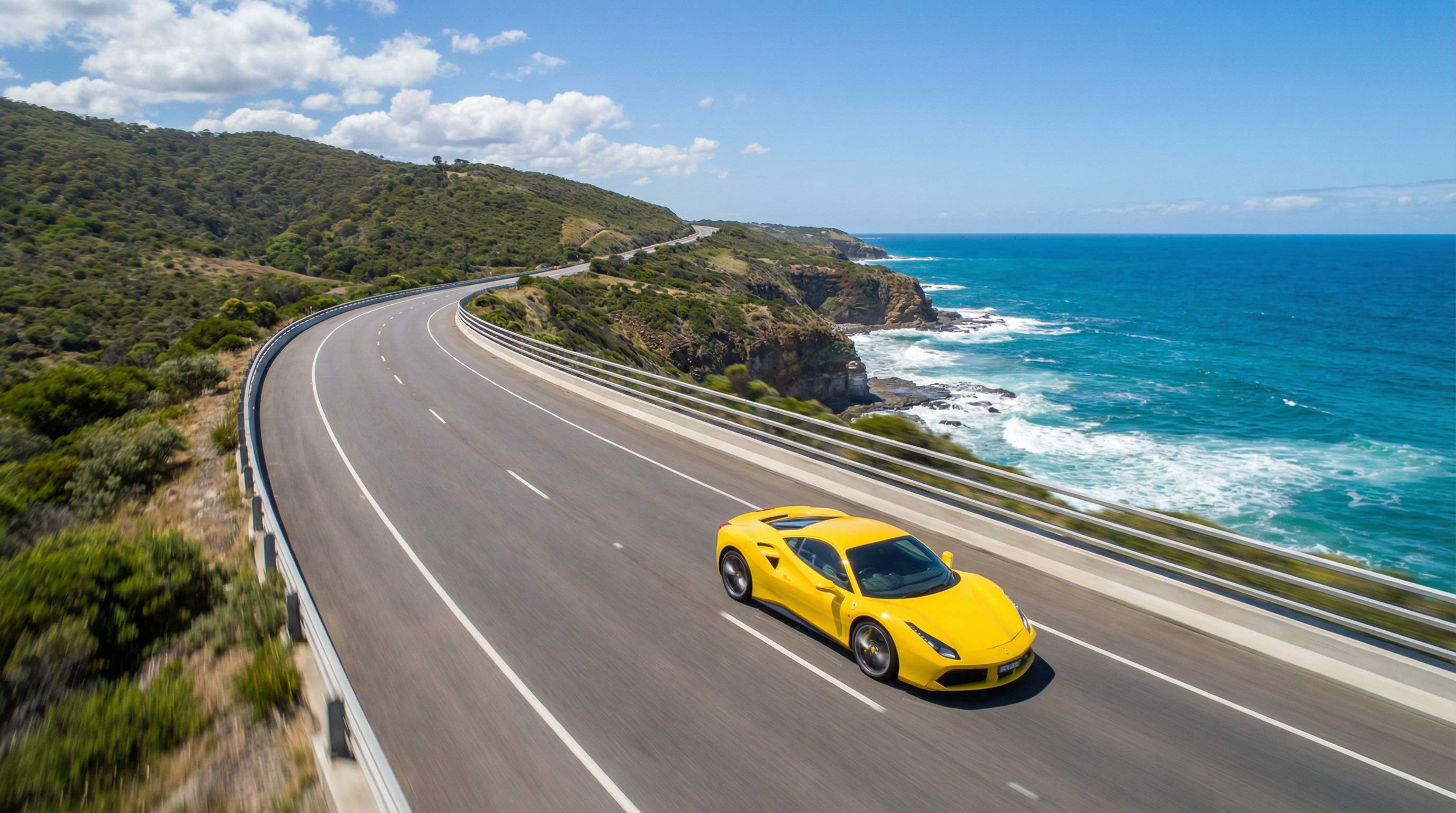 黄色仓库超跑海岸公路测评视频